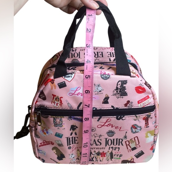 Swiftie Eras Themed Pink Nylon Kids Lunchbox Removable Crossbody Strap - Picture 11 of 13